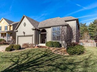 5334 W 159th Ter, Overland Park, KS 66085