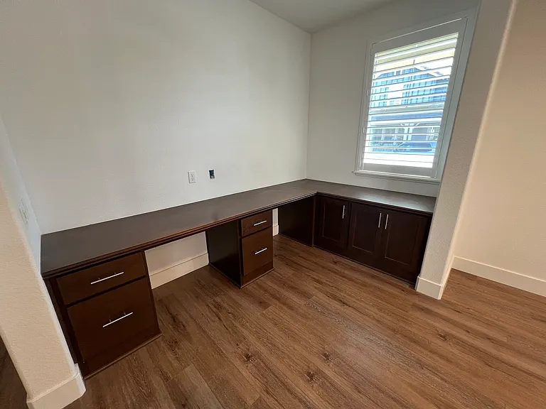 843 Barney Cmn — Photo 14