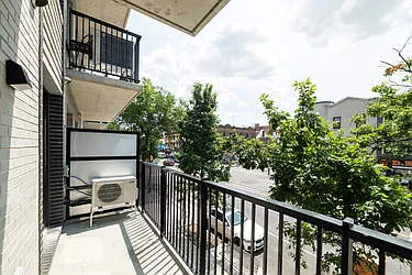 Rented by Key City Capital Inc