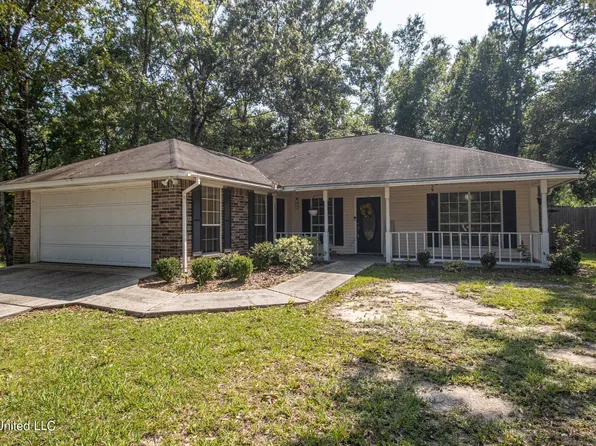 554 Aila St, Diamondhead, MS 39525