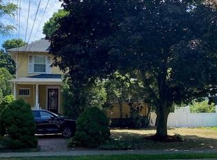 1096 Highland Ave #1, Needham Heights, MA 02494