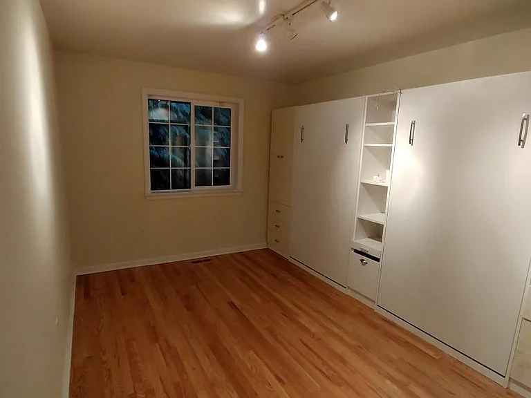 Murphy bedroom