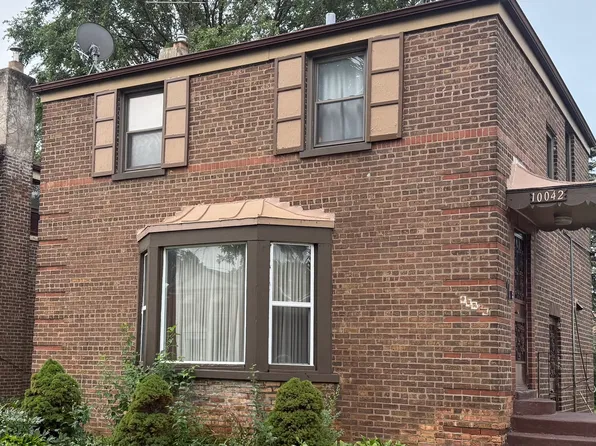 10042 S Luella Ave, Chicago, IL 60617
