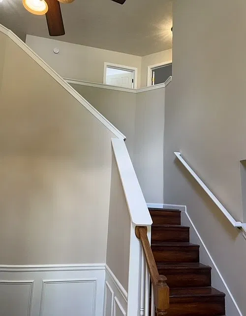 4 bed, 2.5 bath, 2400 sqft, $2,350 — Photo 4