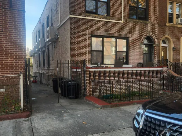 2232 E 7th St, Brooklyn, NY 11223