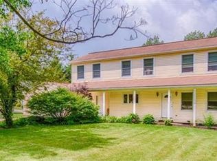 1472 N Medina Line Rd, Akron, OH 44333