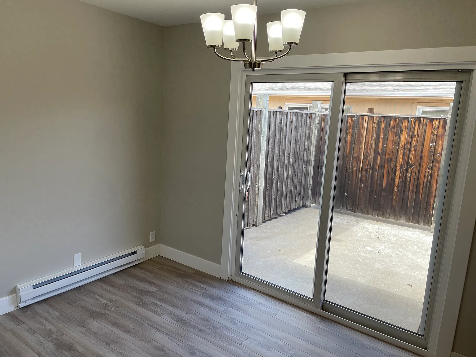 4 bed, 1805 sqft, $2,800 — Photo 3