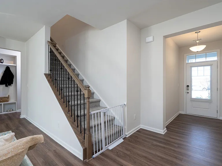 2418 Heathcliff Trl — Photo 7