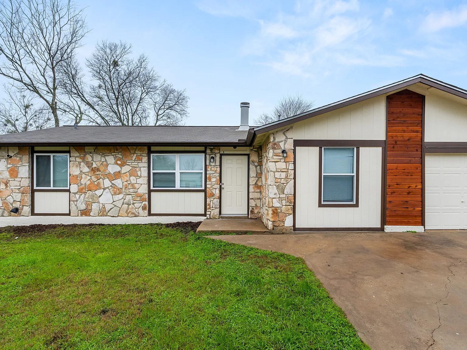 10511 Man O War Ave A — Photo 3