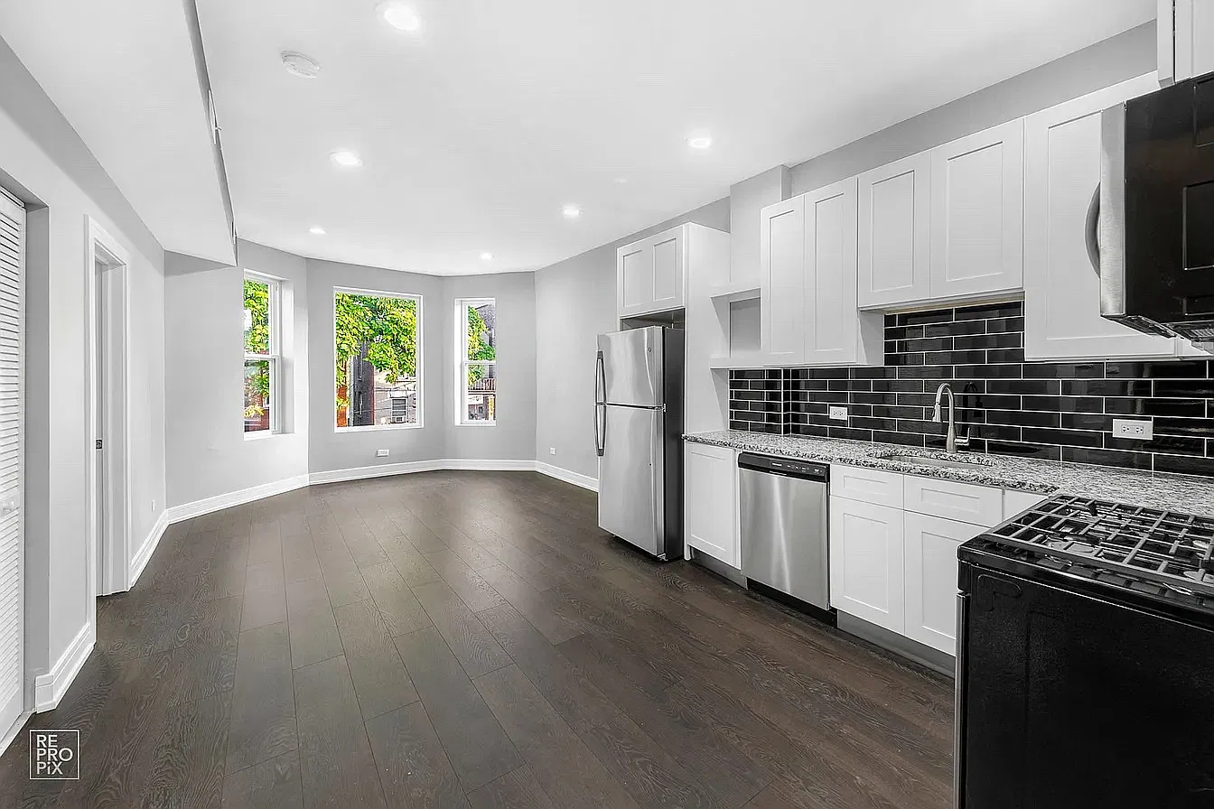 3 bed, 1800 sqft, $2,750 — Photo 4