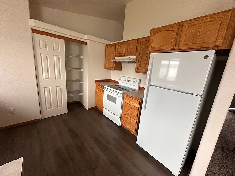 7820 Three Rivers Dr — Photo 25