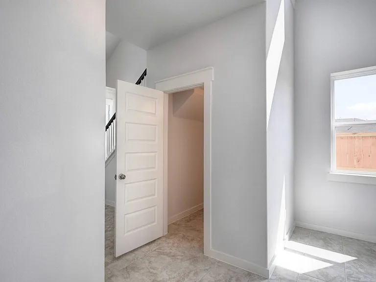 21251 Shore Bluff Dr — Photo 22