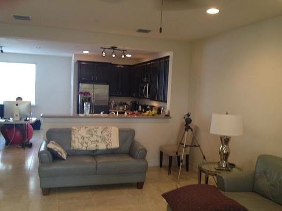 4th image of 109 E Coda Cir #26