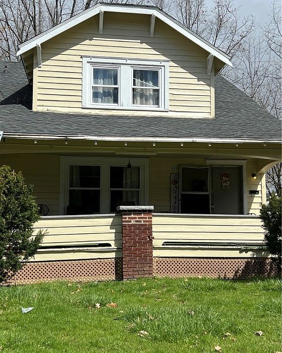 1st image of 324 Ferndale Ave