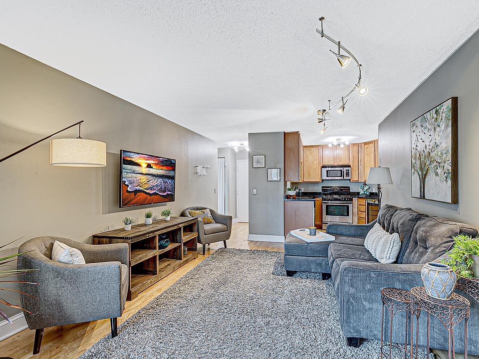 1st image of 3540 Hennepin Ave APT 209