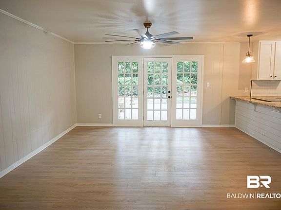 3rd image of 6205 Zeigler Blvd