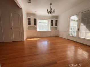 471 Woodward Blvd, Pasadena, CA 91107