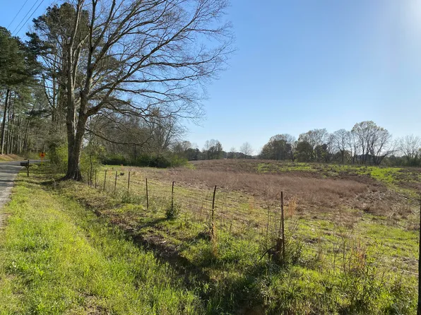 Dick Sumrall Rd, Laurel, MS 39443