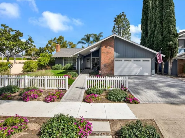 1831 Roanoke Ave, Tustin, CA 92780