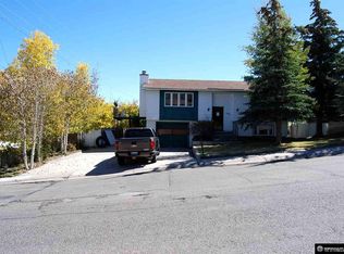 1338 Lincoln Heigths Dr, Kemmerer, WY 83101