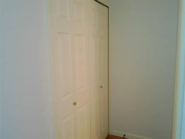 6944 Palmer Park Blvd — Photo 18