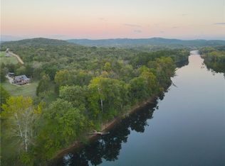 804 County Road 212, Eureka Springs, AR 72631