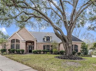 2115 Grand Mesa Dr, Kingwood, TX 77345