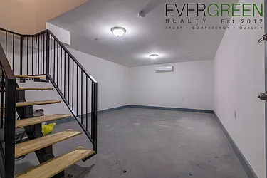 Rented by Nicole James, LREB