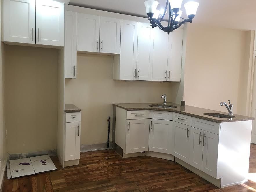 1st image of 463 Lafayette Ave