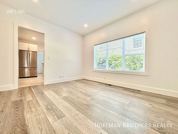 5th image of 809 N Croft Ave #A