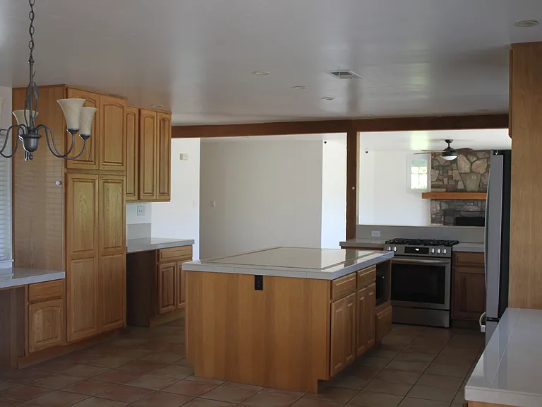 3610 Cerrito St — Photo 44