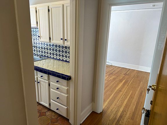3rd image of 630 NE Lawrence Ave APT 5