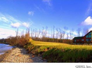 8741 N Bluff Dr, Wolcott, NY 14590