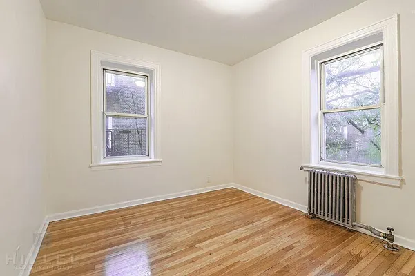 Rented by Hillel Realty Group | media 17