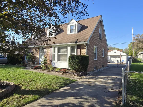 2310 Ann Dr, Toledo, OH 43613