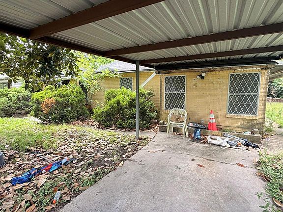 3rd image of 4906 Alvin St