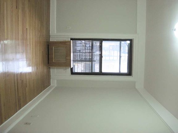 5th image of 61 W 74th St Frnt 2