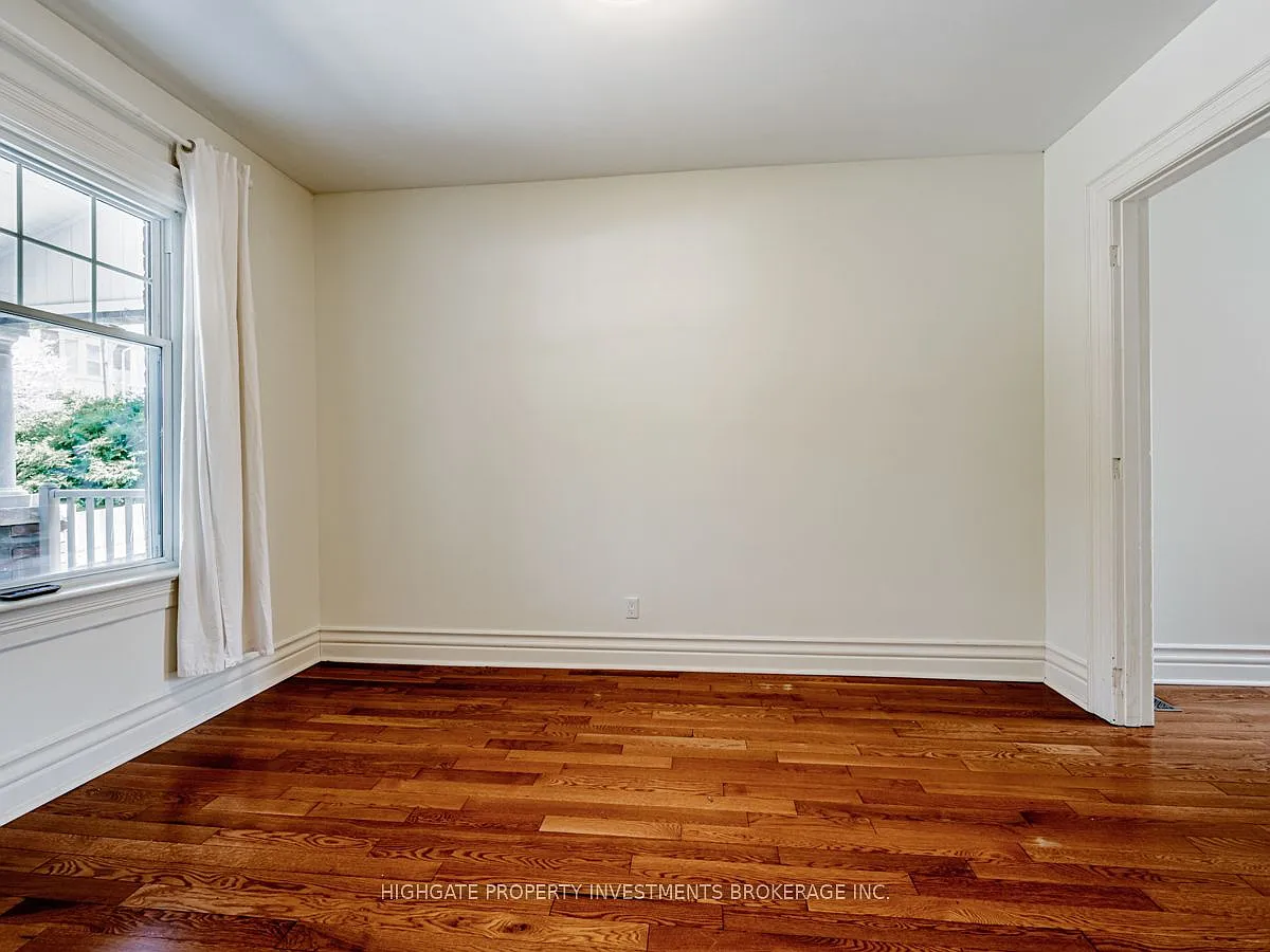 6 bed, $5,400 — Photo 3