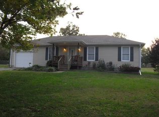 4753 Petros Rd, Woodburn, KY 42170