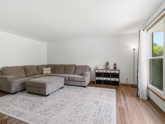 5th image of 2357 Wyckwood Dr