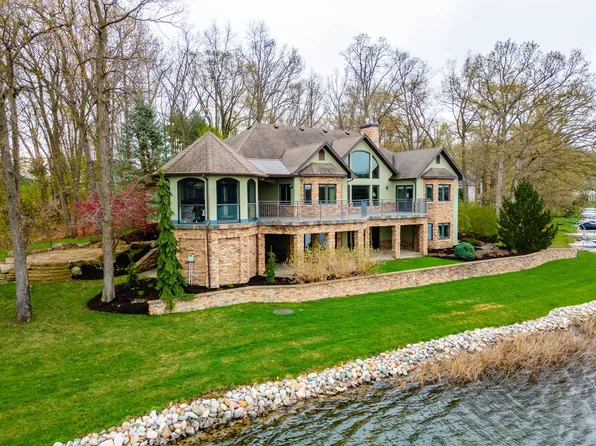 280 Ln 120 Lime Lk, Angola, IN 46703