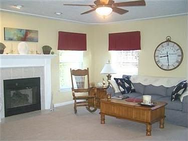 4th image of 276 Mariners Way