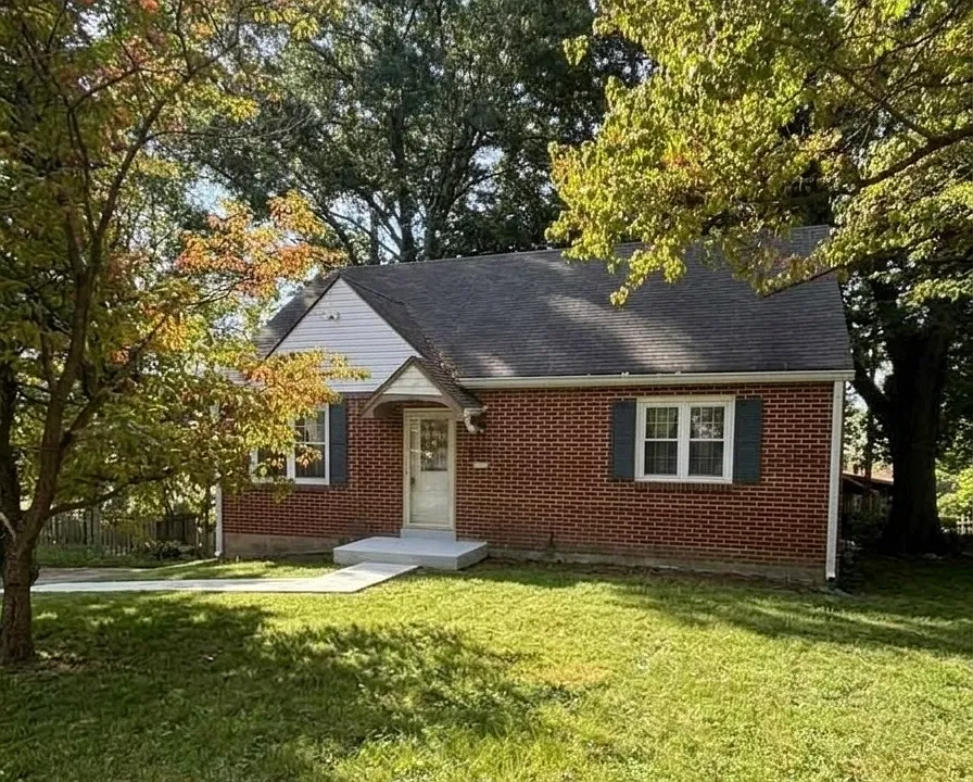 8616 Belhaven Dr