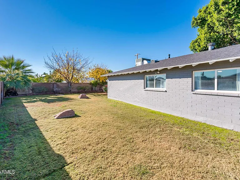 6525 E Lewis Ave — Photo 11