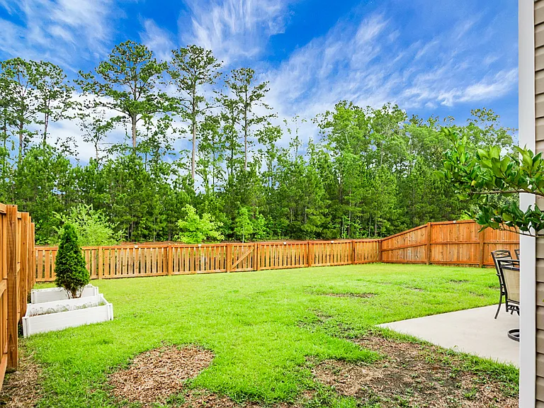 210 Daniels Creek Cir — Photo 28