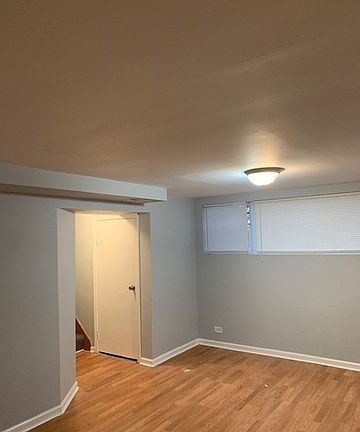 5th image of 7442 S Maplewood Ave