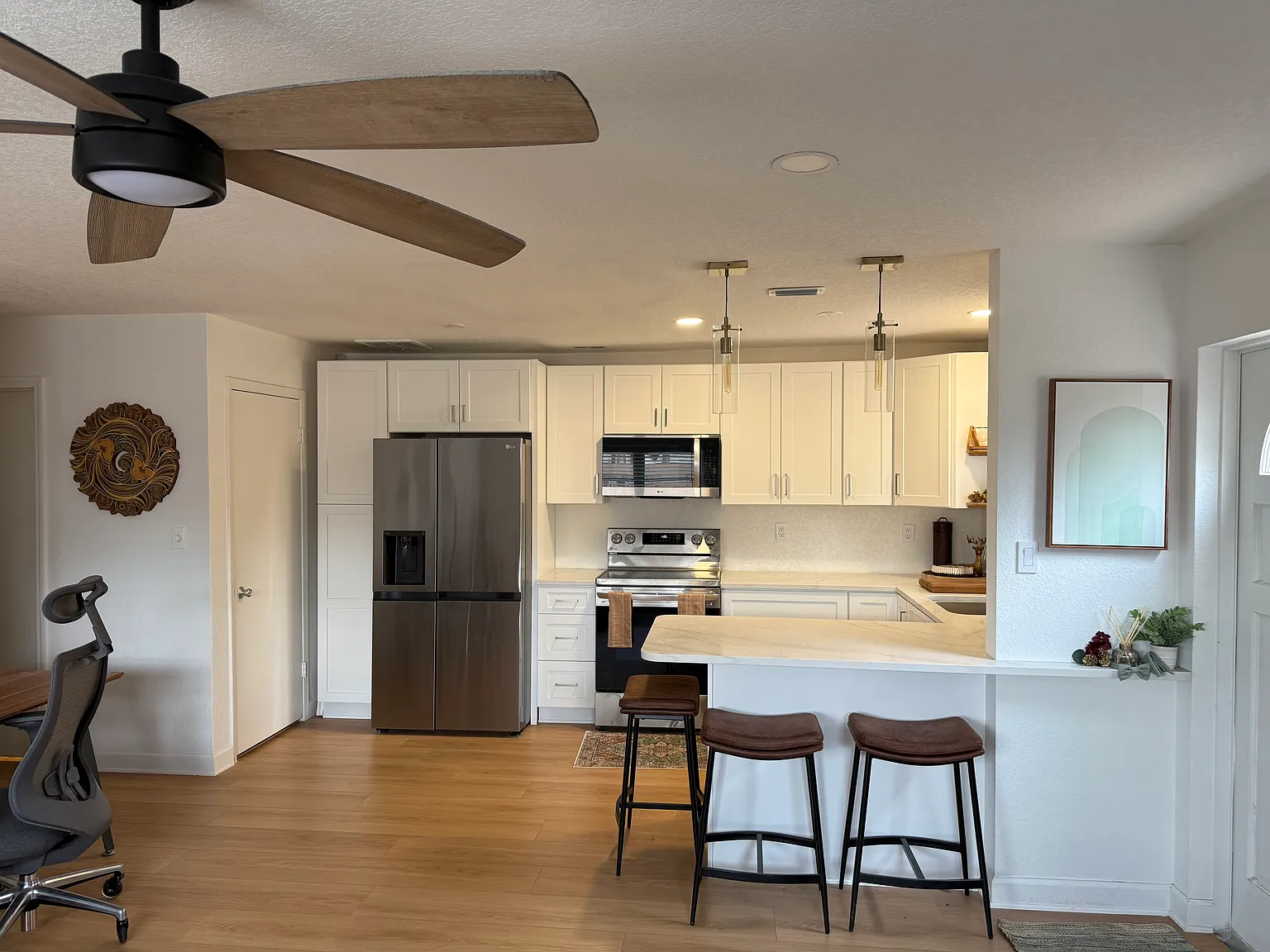 1 bed, 690 sqft, $1,450 — Photo 1