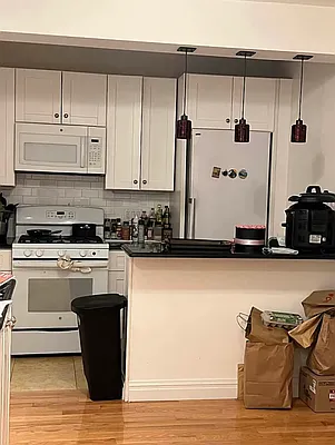 Rented by CitySites Real Estate Group | media 10