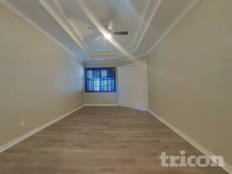 6300 Falcon Lair Dr — Photo 9