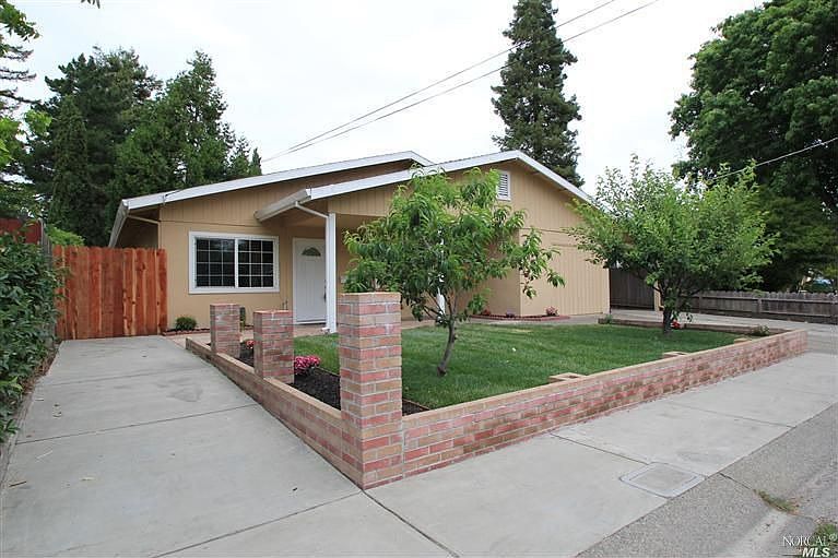 1st image of 2196 Sandra Dr